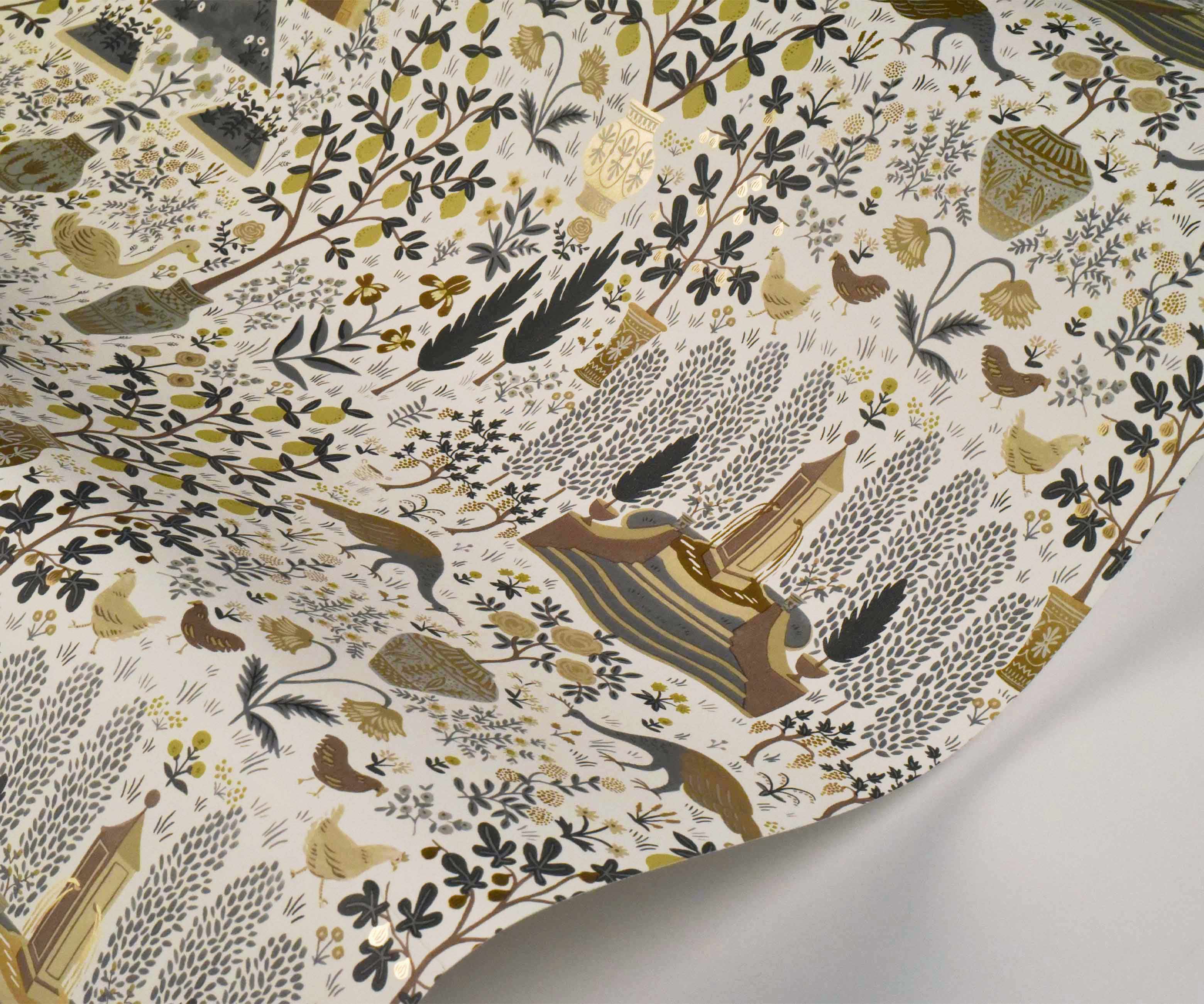 Camont Wallpaper Sample - Linen & Metallic Gold - Image 2