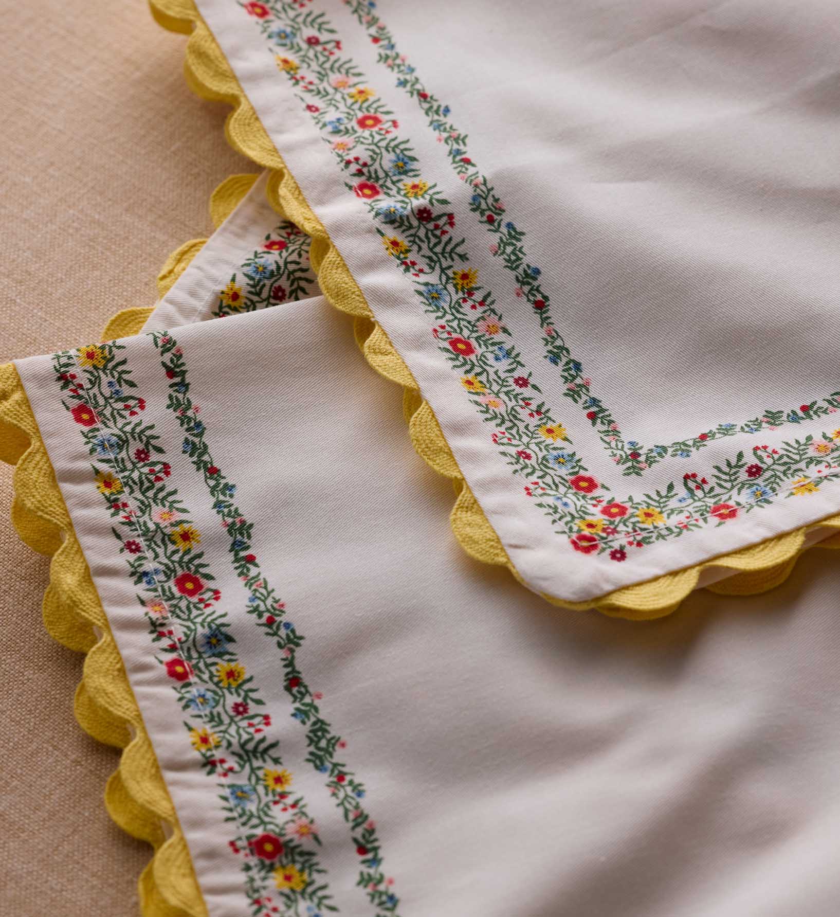 Cotton Napkin Set - Rosette - Image 2