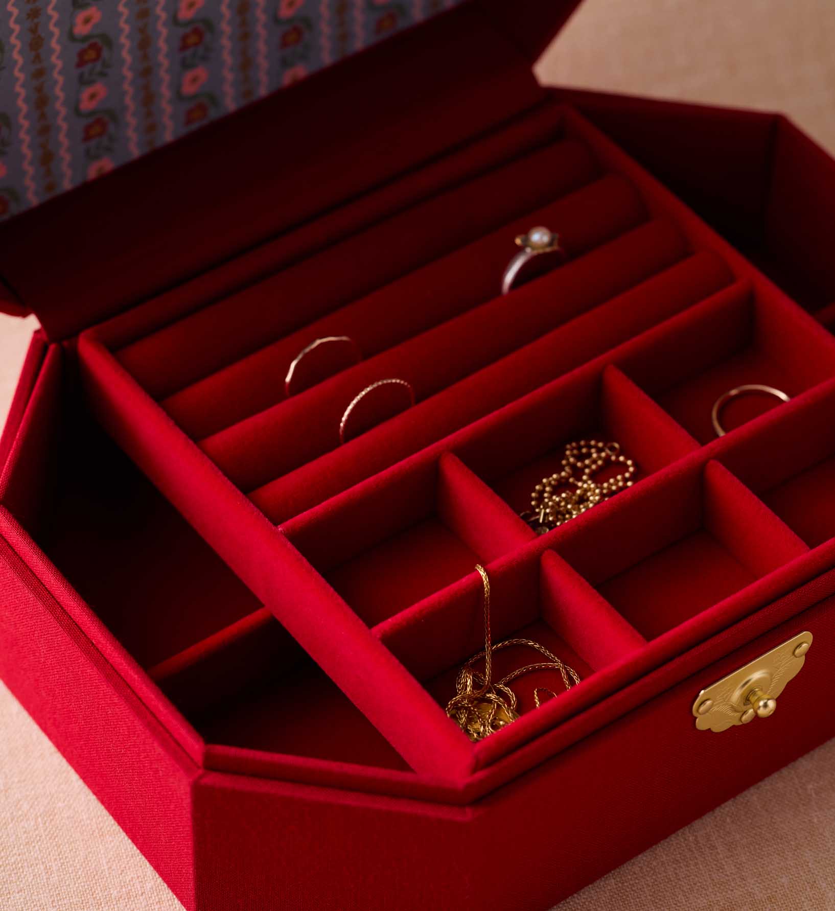 Embroidered Jewelry Box - Gemma - Image 2