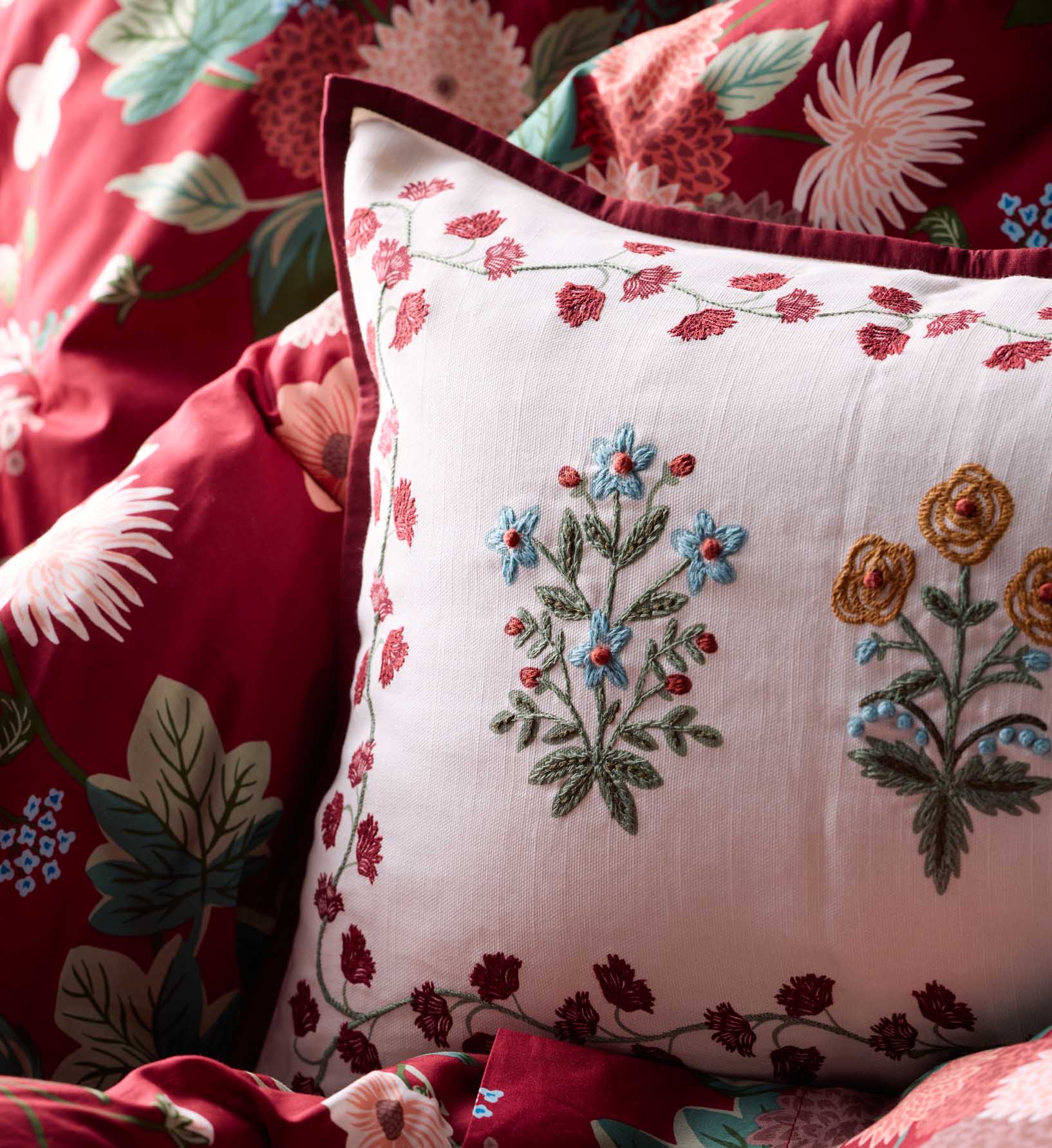 Embroidered Lumbar Pillow Cover - Lottie - Image 2