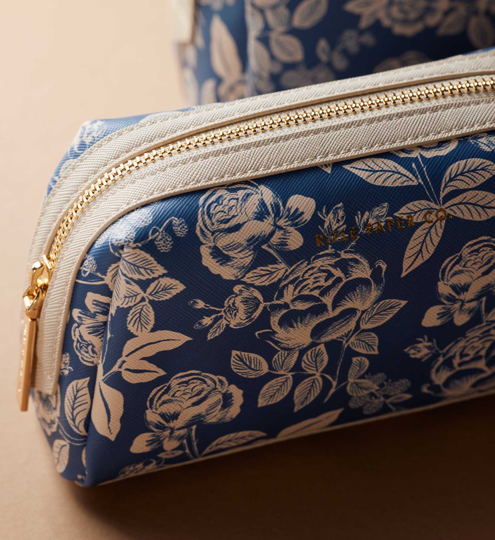 Small Cosmetic Pouch - English Rose - Image 2