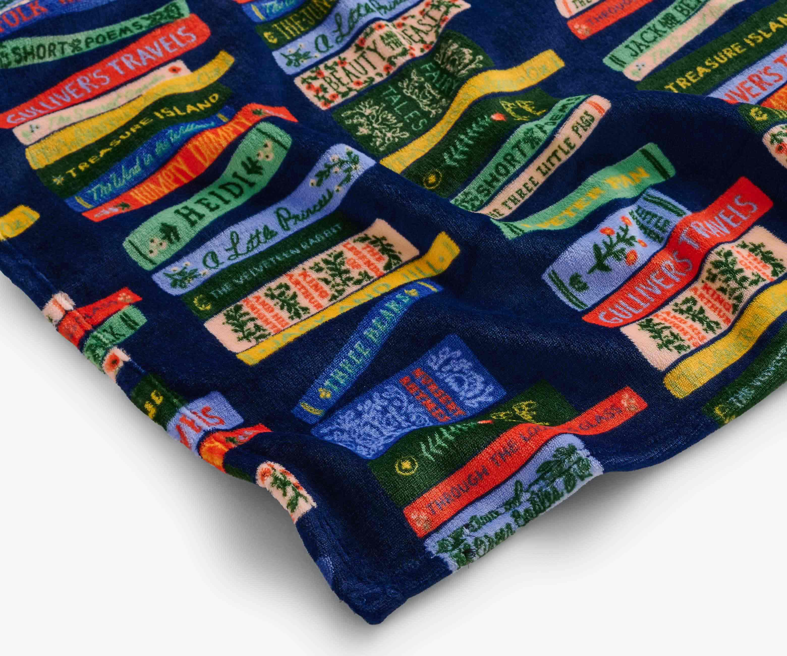 Fleece Blanket - Bookshelf - Image 4