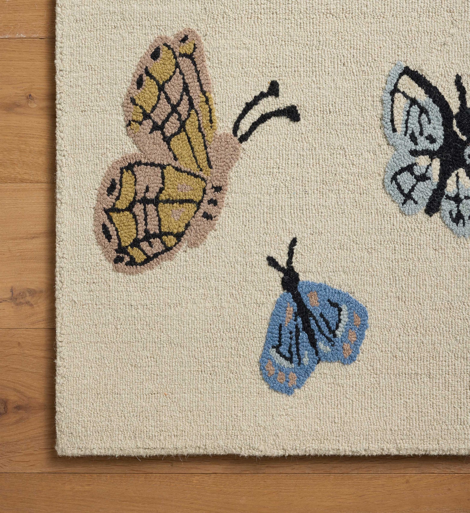 Highgrove Butterfly House Wool Hooked Rug - Cream - Image 2