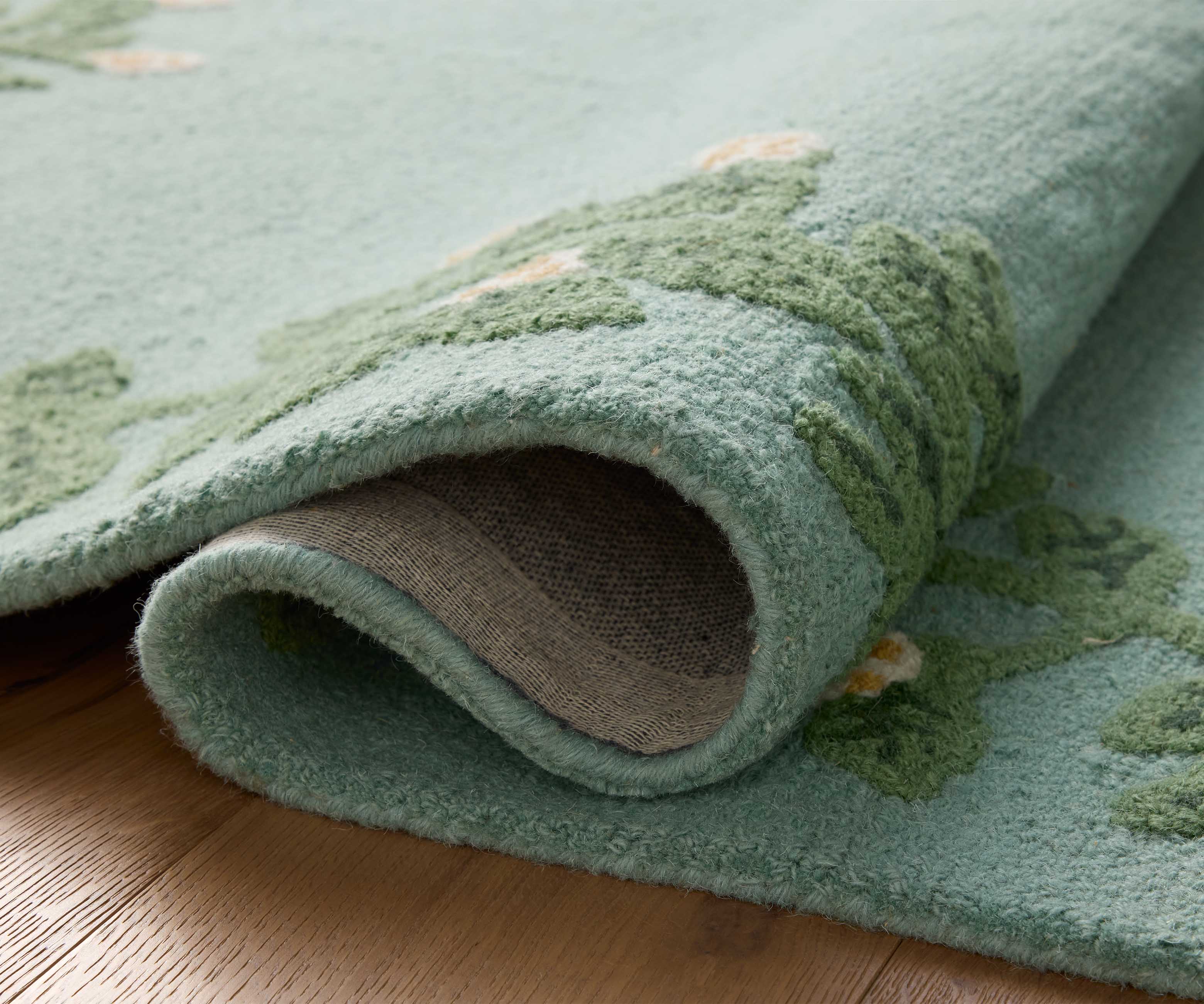 Highgrove Climbing Vines Wool Hooked Rug - Blue - Image 3