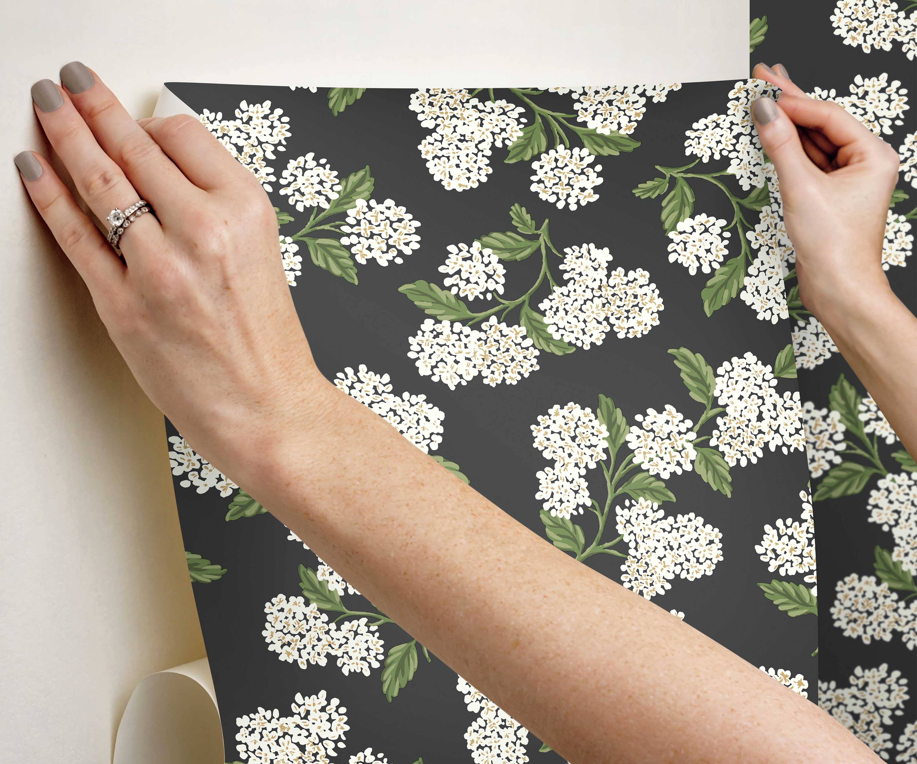 Hydrangea Peel & Stick Wallpaper - Black & White - Image 4