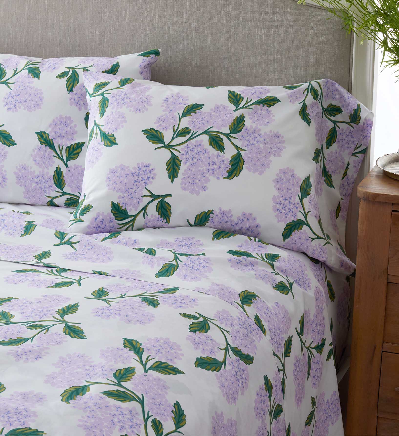 Percale Fitted Sheet - Hydrangea Lilac - Image 3