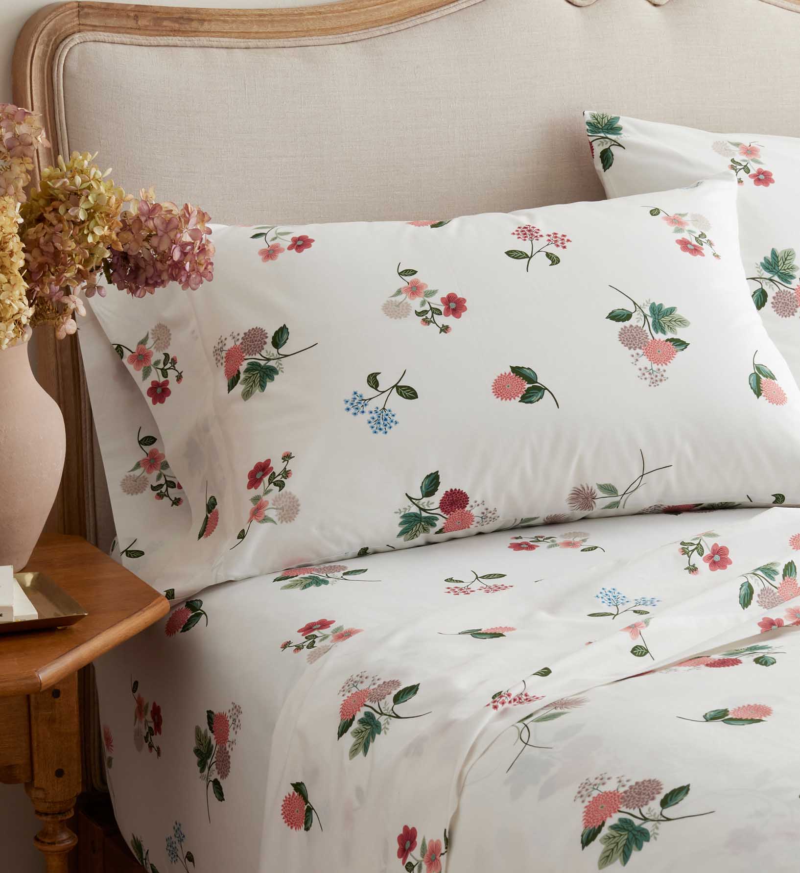 Percale Flat Sheet - Ditsy Dahlia Ivory - Image 2