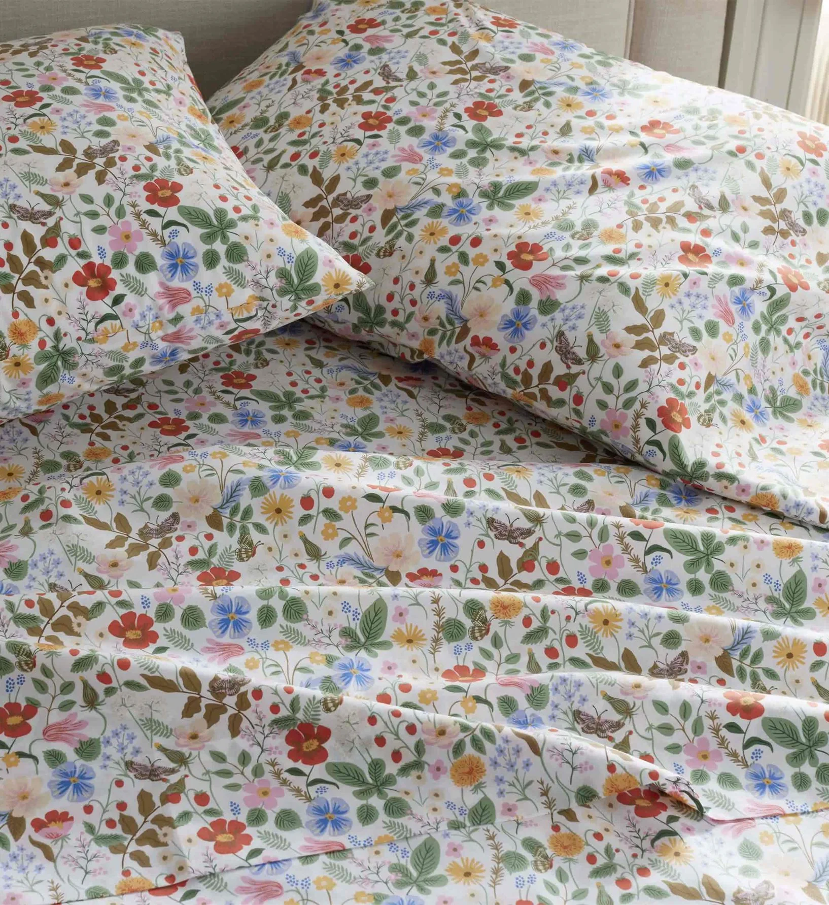 Percale Flat Sheet - Strawberry Fields White - Image 3