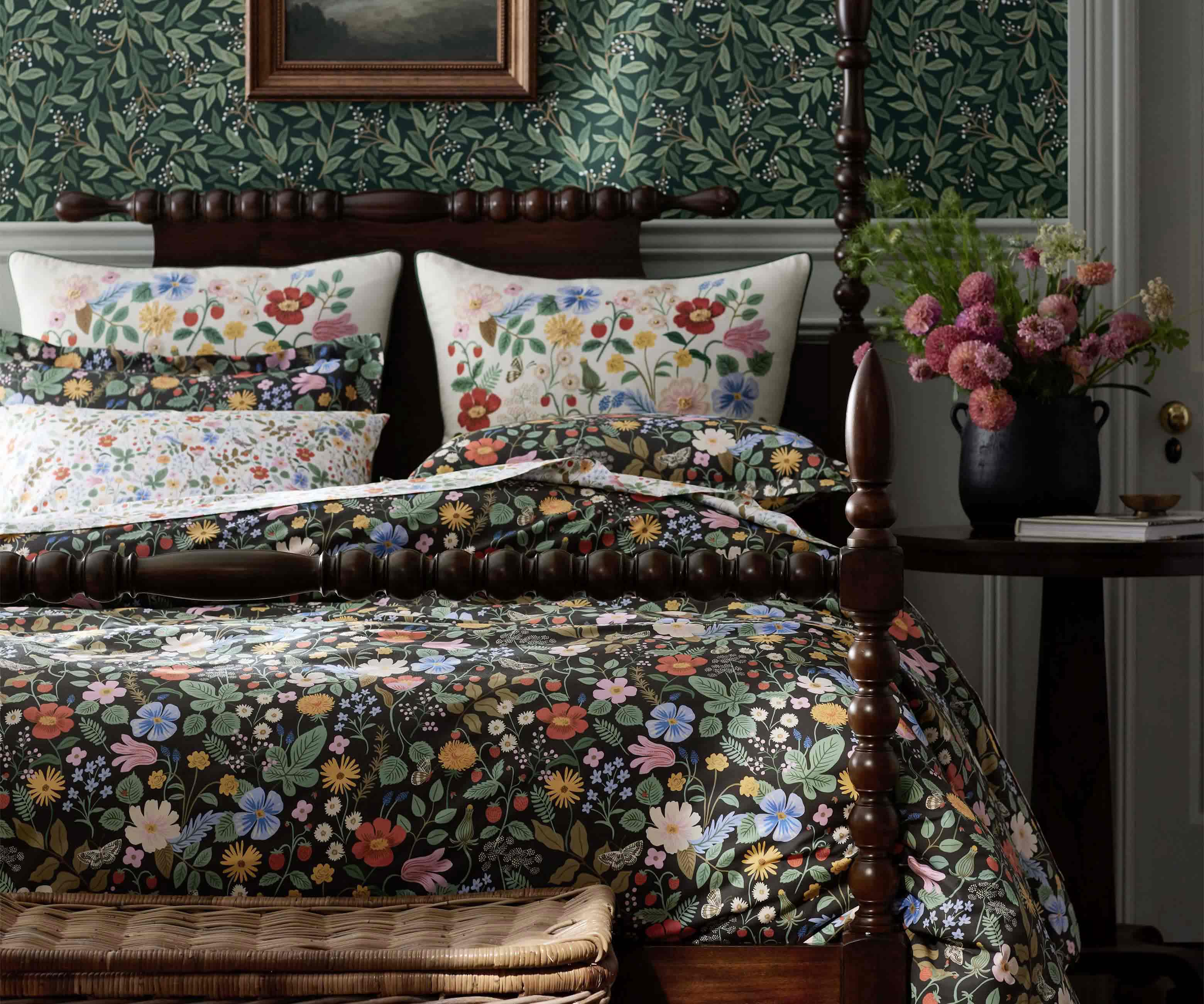 Percale Sham - Strawberry Fields Black - Image 4