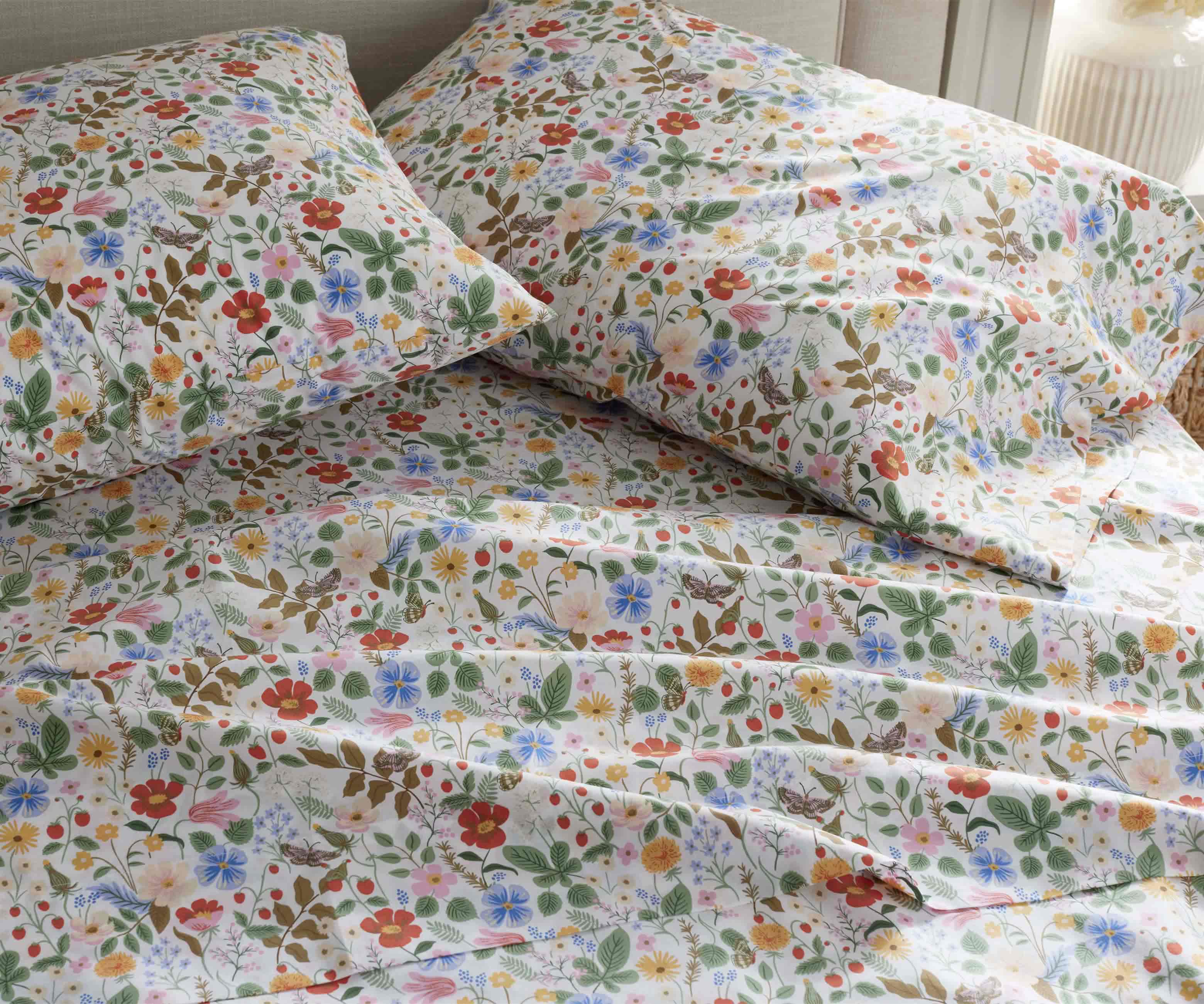 Percale Sheet Set - Strawberry Fields White - Image 4