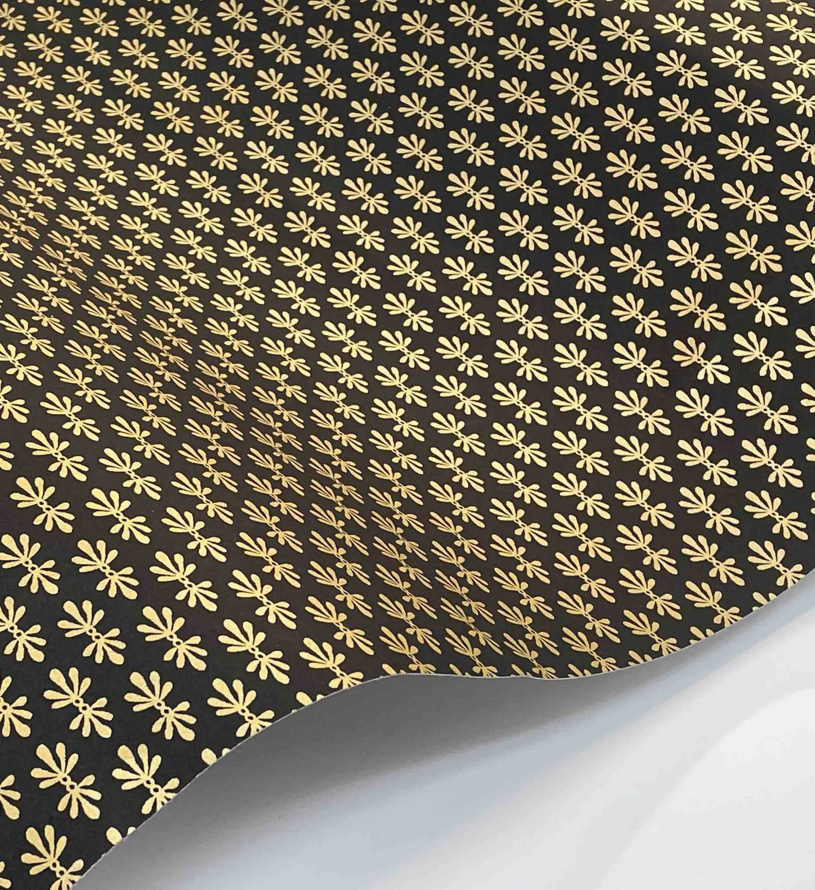 Petal Wallpaper - Black & Metallic Gold - Image 4