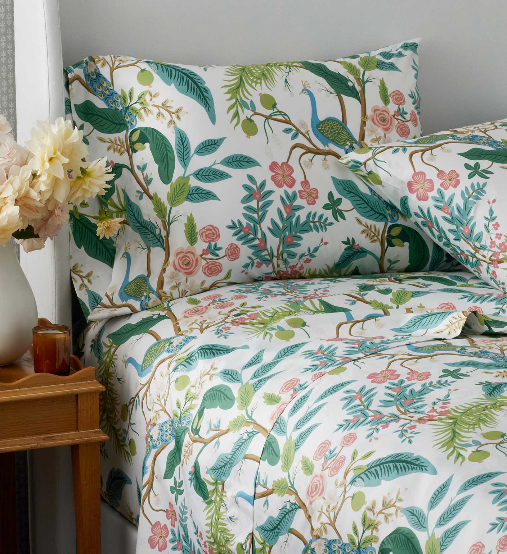 Sateen Sheet Set - Peacock White - Image 2