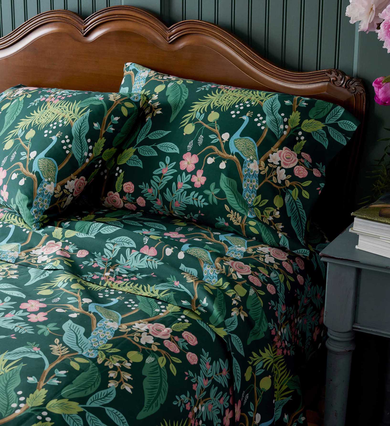 Sateen Fitted Sheet - Peacock Emerald - Image 2