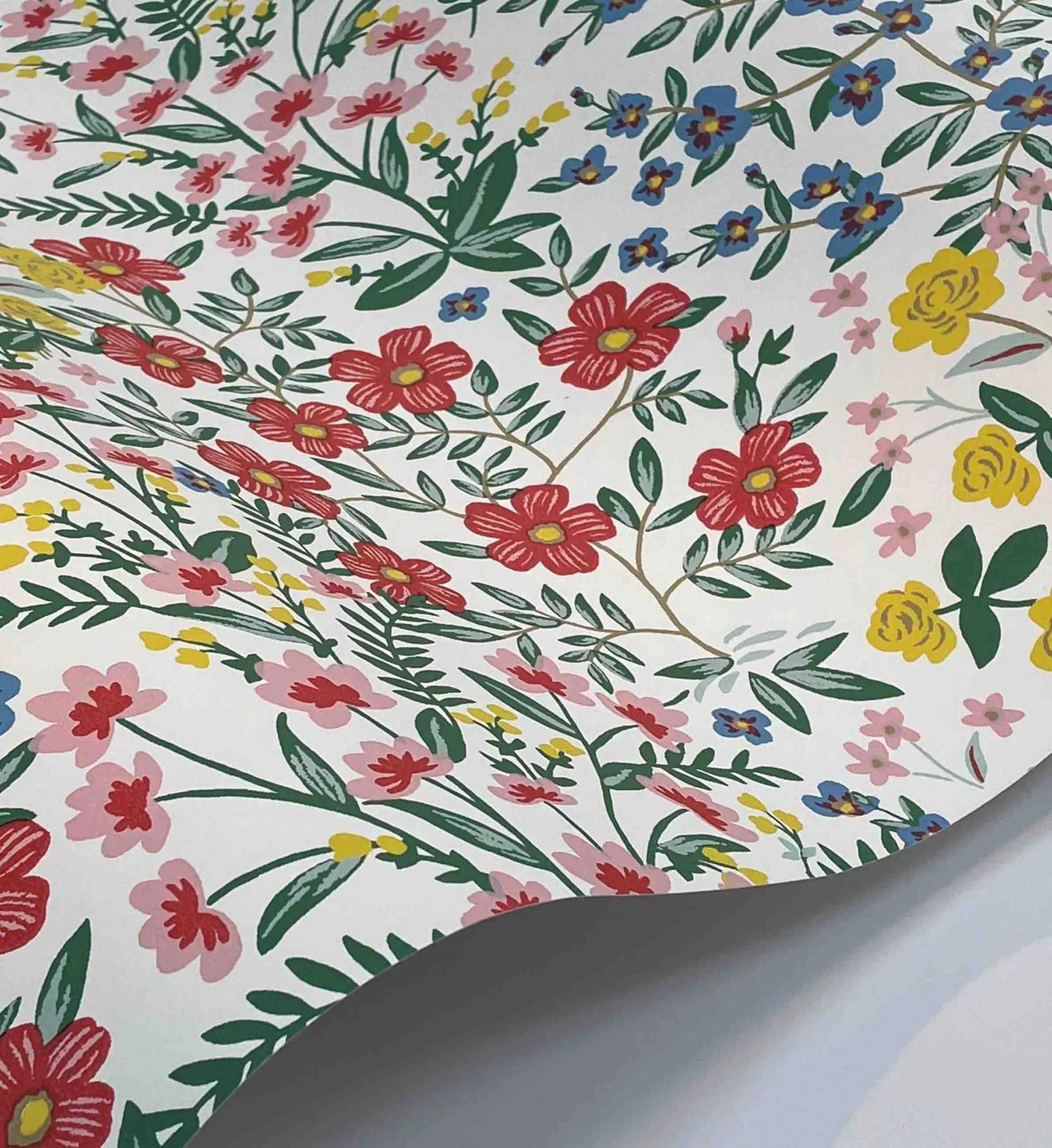 Wildwood Garden Wallpaper - White - Image 4